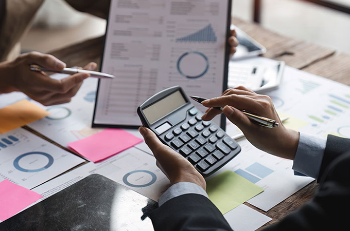 Credibility and reputation